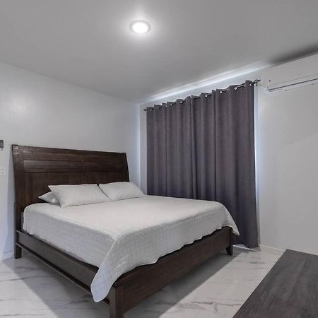 Ramey Cir D, Near Airport, Beaches W/King Bed. Aguadilla Exterior photo