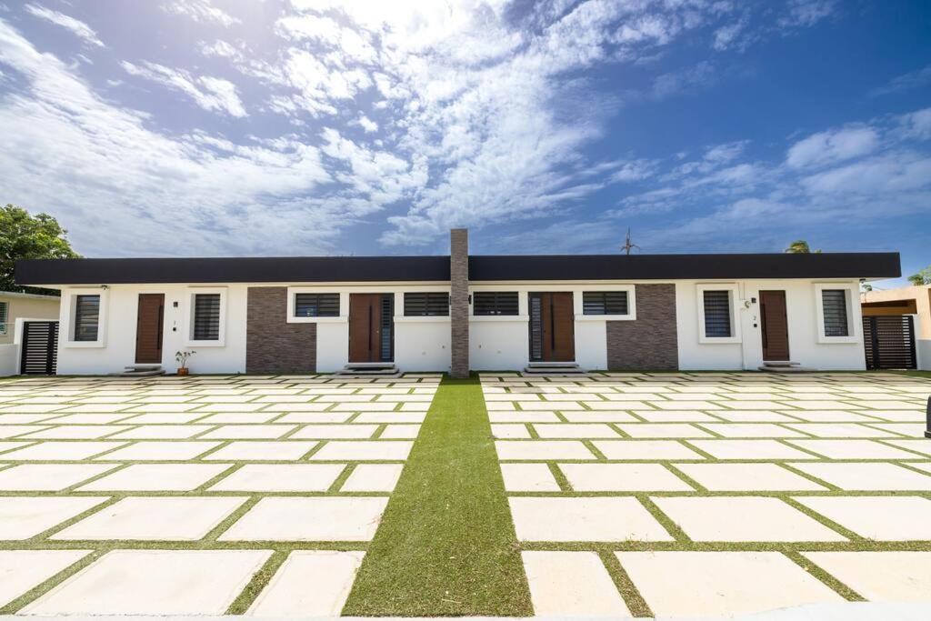 Ramey Cir D, Near Airport, Beaches W/King Bed. Aguadilla Exterior photo